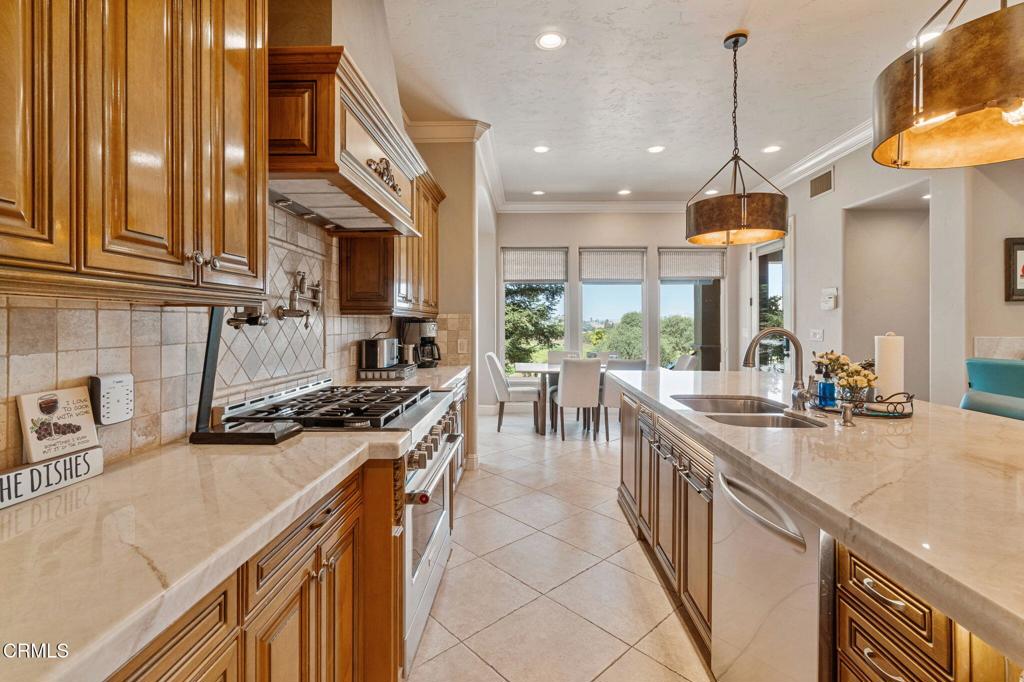 21788 Brighton Crest Dr, Friant, CA 93626