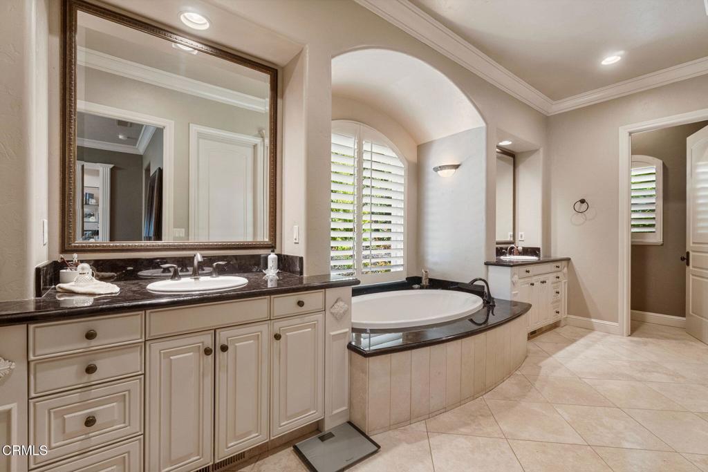 21788 Brighton Crest Dr, Friant, CA 93626