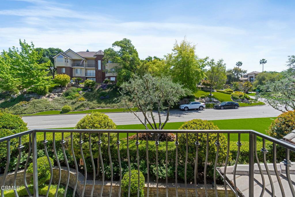 21788 Brighton Crest Dr, Friant, CA 93626