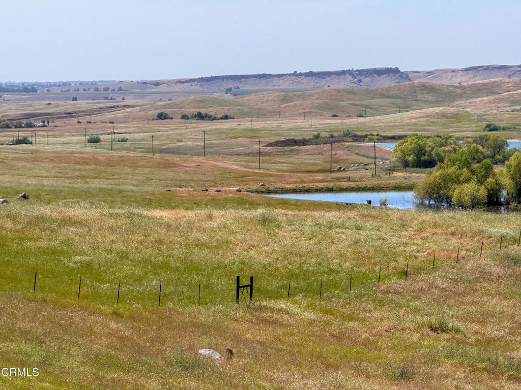 21788 Brighton Crest Dr, Friant, CA 93626