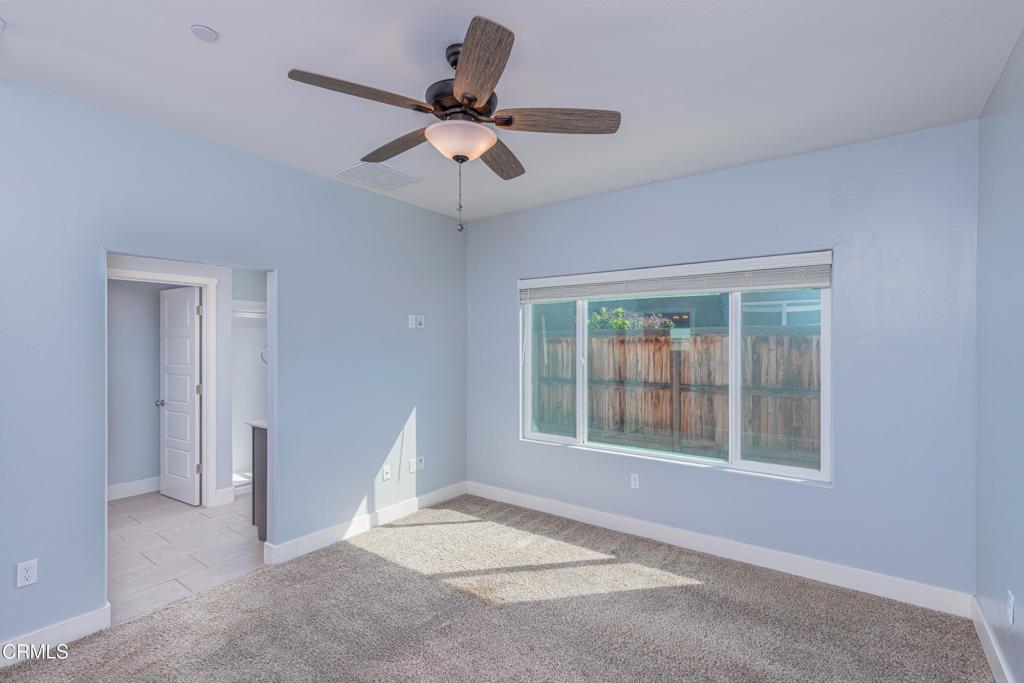 9634 Silver Falls Ln, Shafter, CA 93263