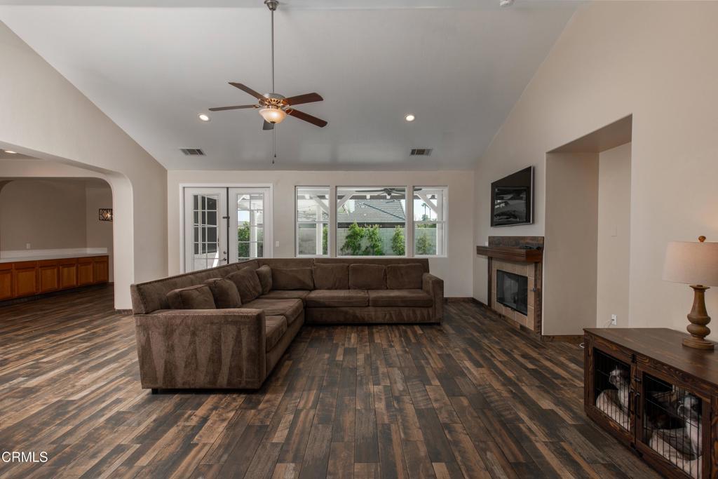 501 Butte Ct, Shafter, CA 93263