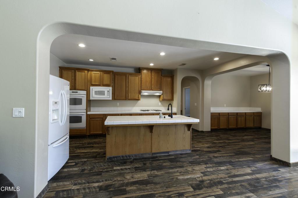 501 Butte Ct, Shafter, CA 93263