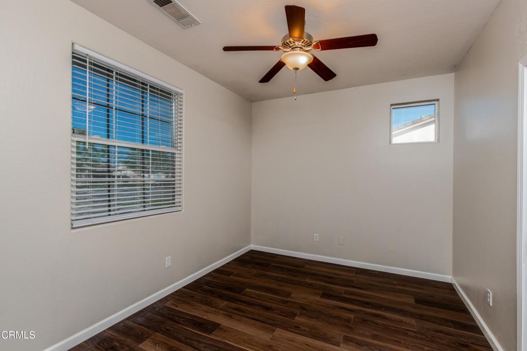 501 Butte Ct, Shafter, CA 93263