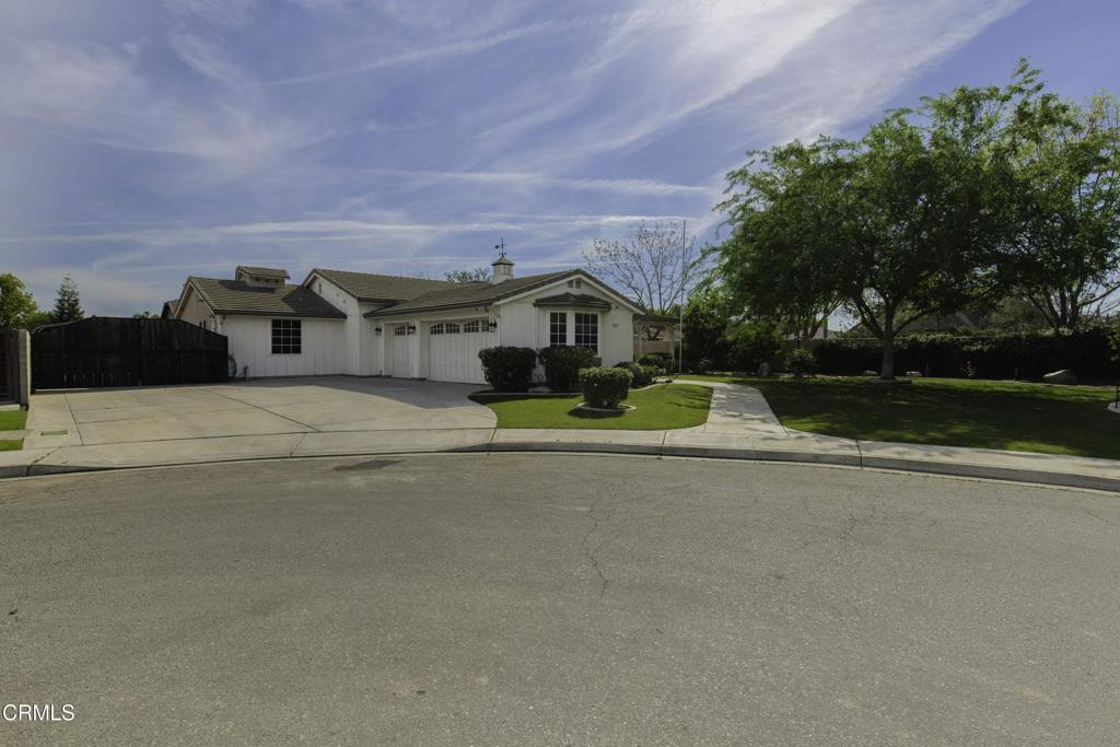 501 Butte Ct, Shafter, CA 93263