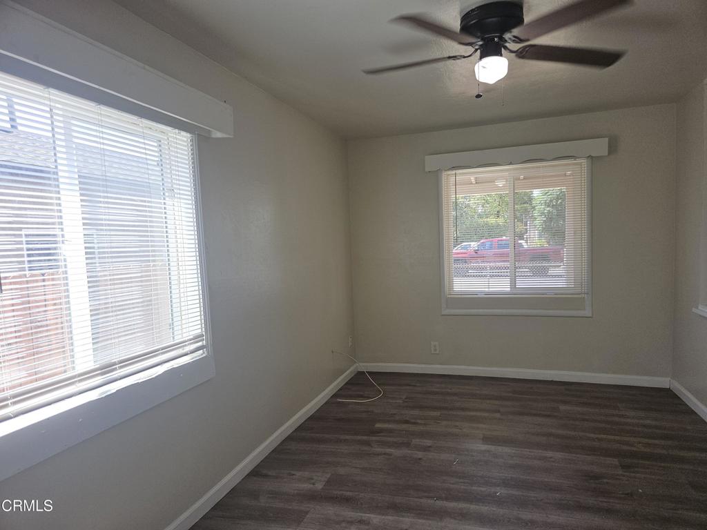 1240 J St, Sanger, CA 93657