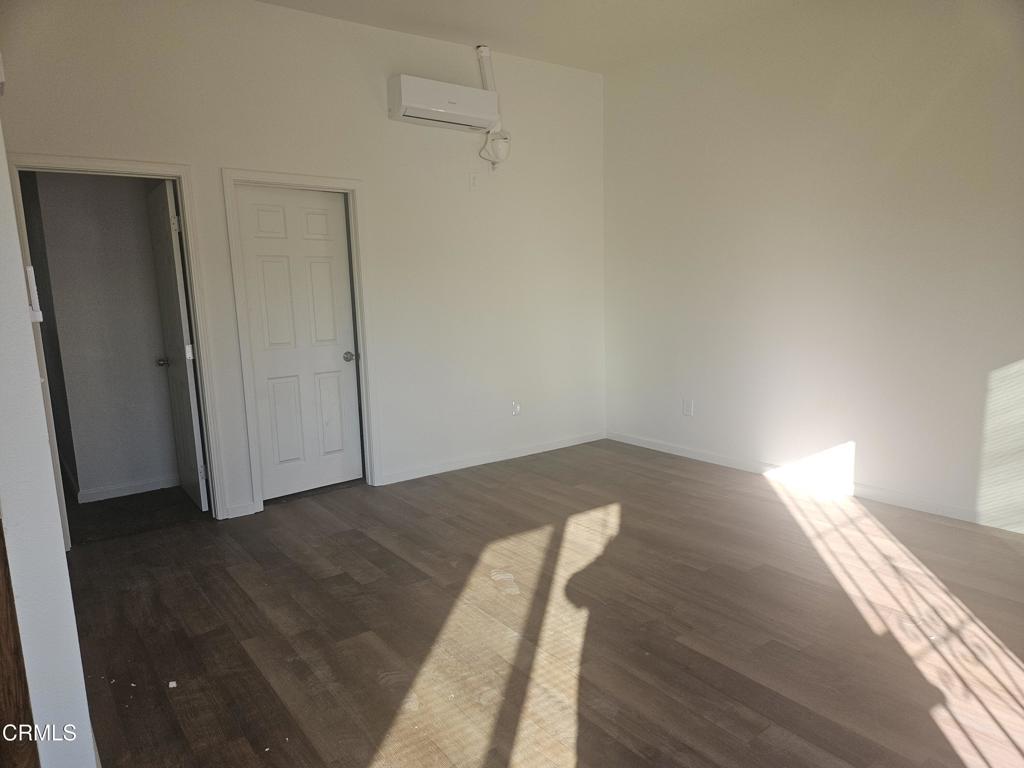 1240 J St, Sanger, CA 93657