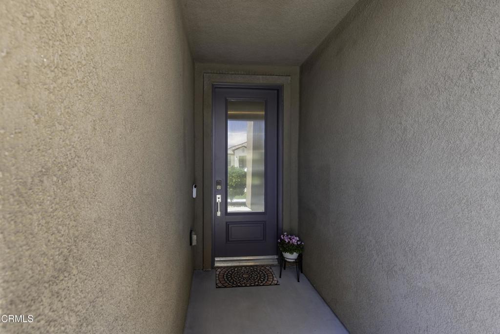 3317 Whispering Forest Ln, Shafter, CA 93263