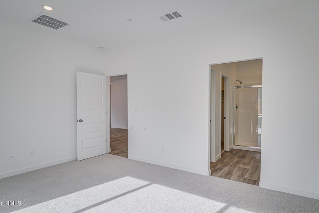 9627 Maple Terrace Ln, Shafter, CA 93263