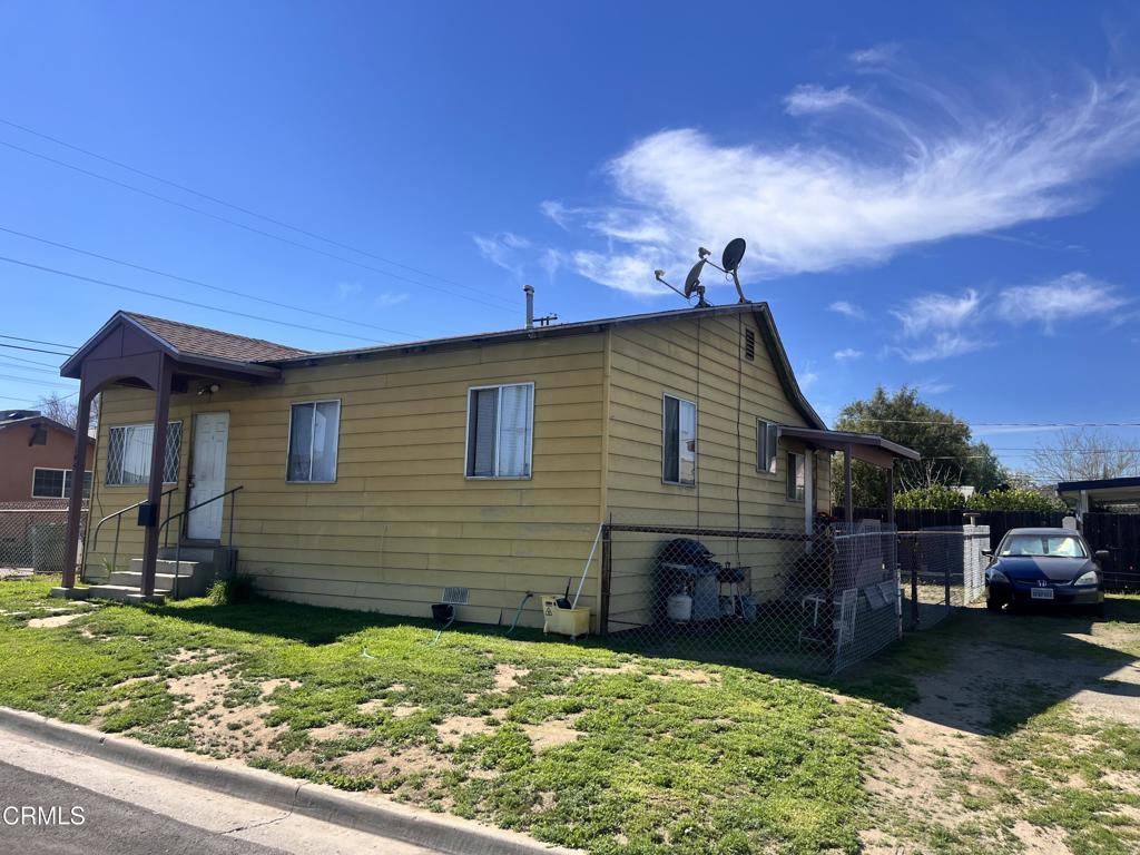 296 E Coolidge St, Coalinga, CA 93210