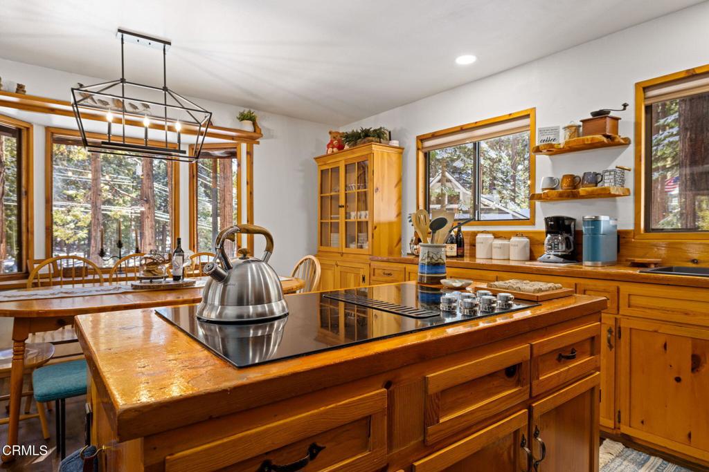 42031 N Evergreen Rd, Shaver Lake, CA 93664