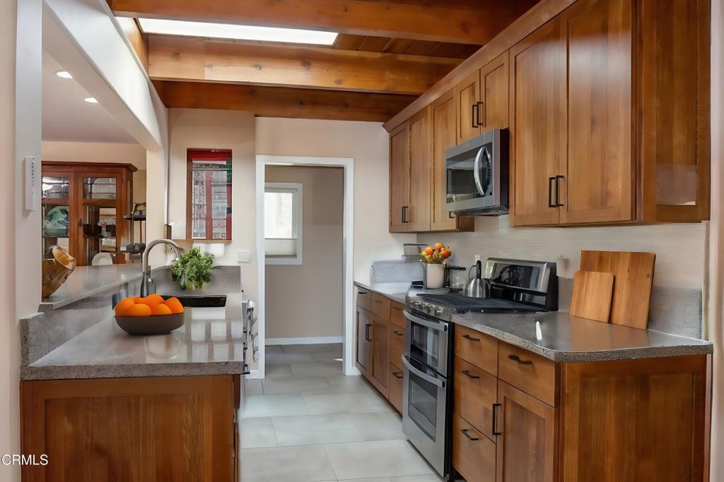 1221 Highway 41, Fish Camp, CA 93623