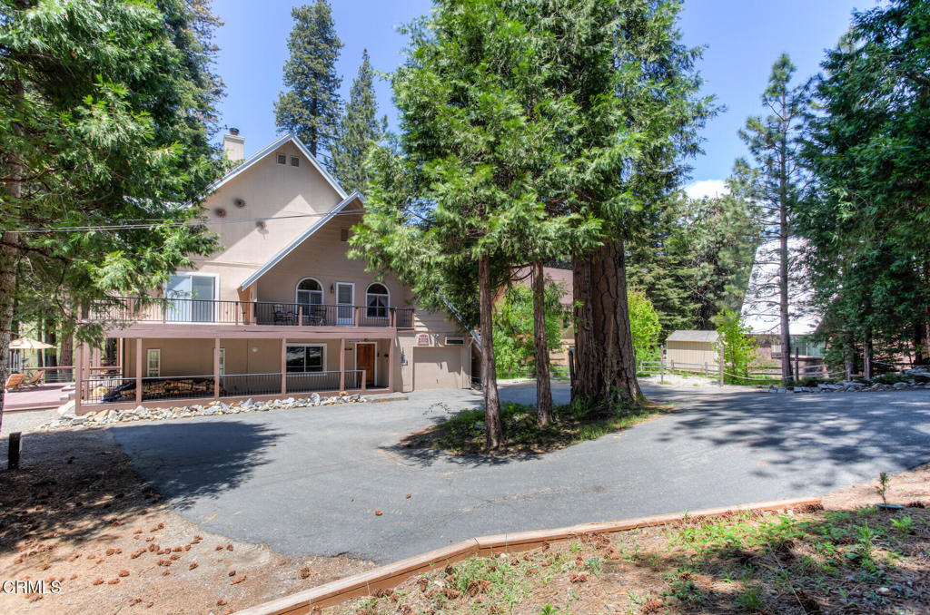 1221 Highway 41, Fish Camp, CA 93623