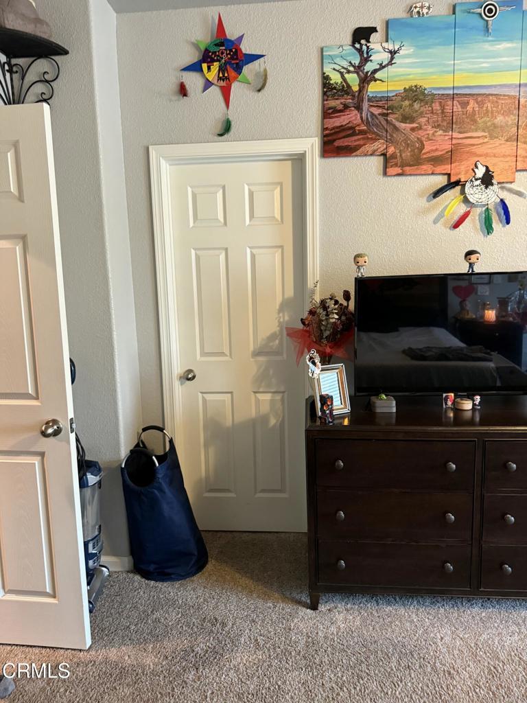 594 Granada Ct, Merced, CA 95341