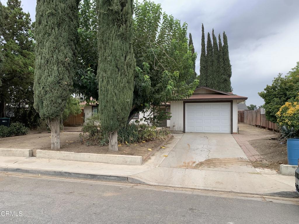 32562 Road 158, Ivanhoe, CA 93235