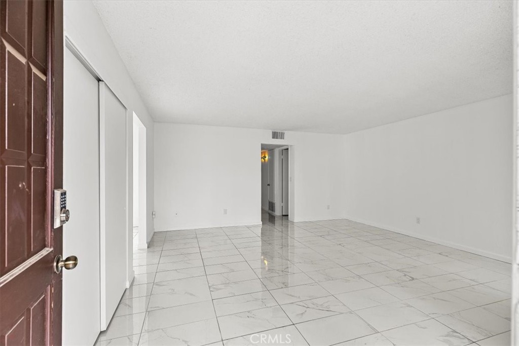 304 Los Verdes Ct, Modesto, CA 95354