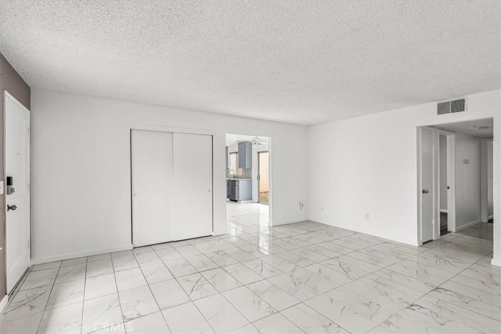 304 Los Verdes Ct, Modesto, CA 95354