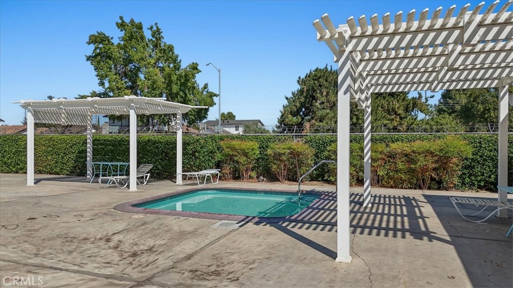 304 Los Verdes Ct, Modesto, CA 95354