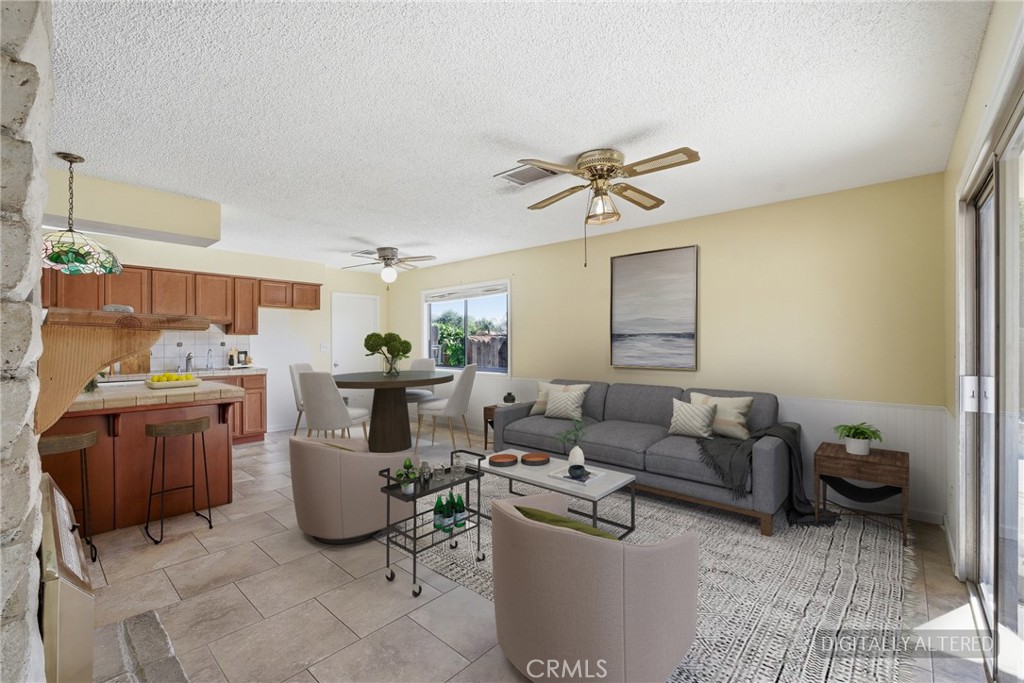 2234 Carter Way, Hanford, CA 93230