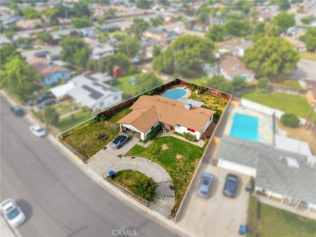 2615 N Quail Dr, Visalia, CA 93291