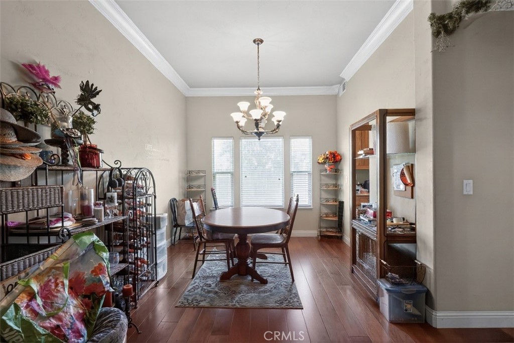 82 N Wathen, Sanger, CA 93657