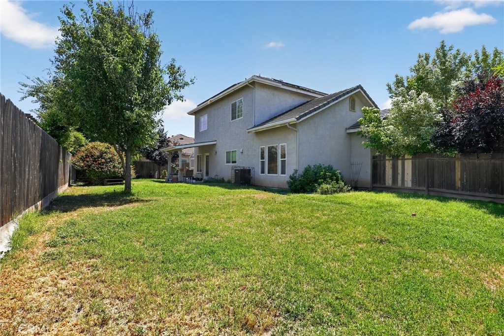 82 N Wathen, Sanger, CA 93657