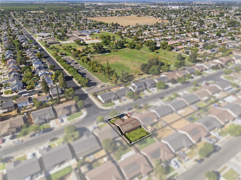 1799 Capistrano, Tulare, CA 93274