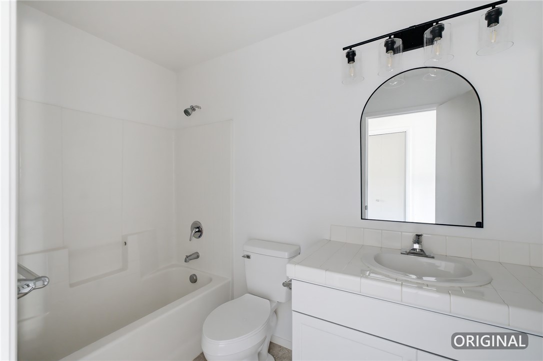1799 Capistrano, Tulare, CA 93274