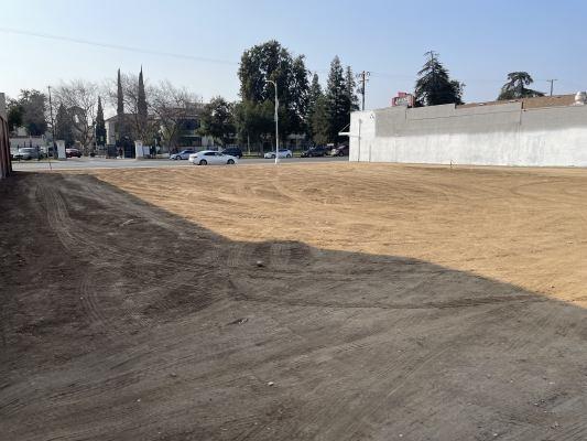 4313 E Tulare St, Fresno, CA 93702