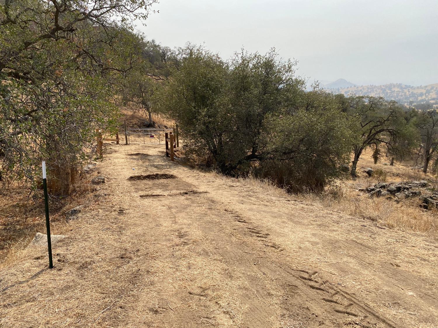 0 0 George Smith Rd, Yokuts Valley, CA 93675