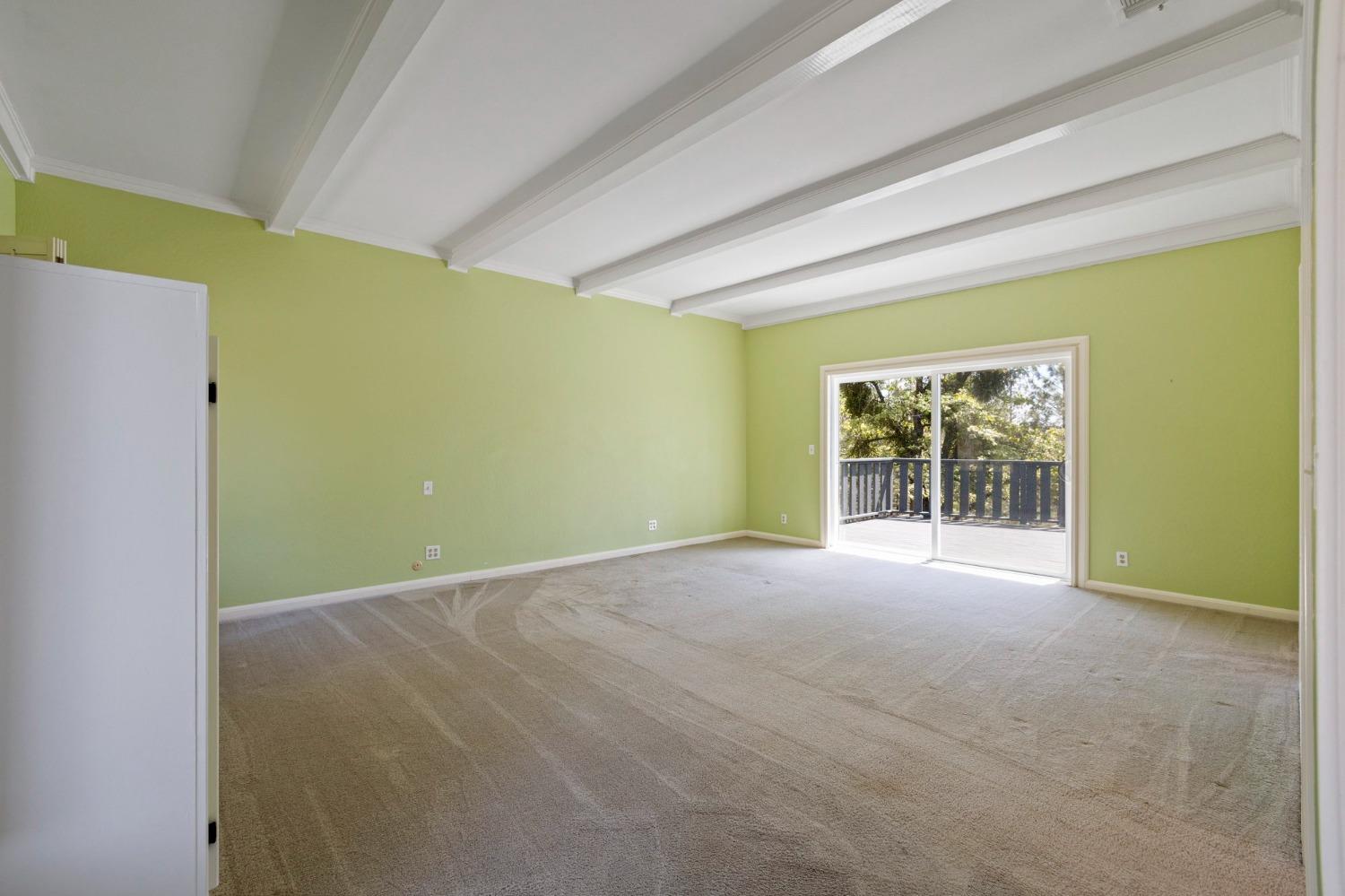 10379 Mcmahon Rd, Coulterville, CA 95311
