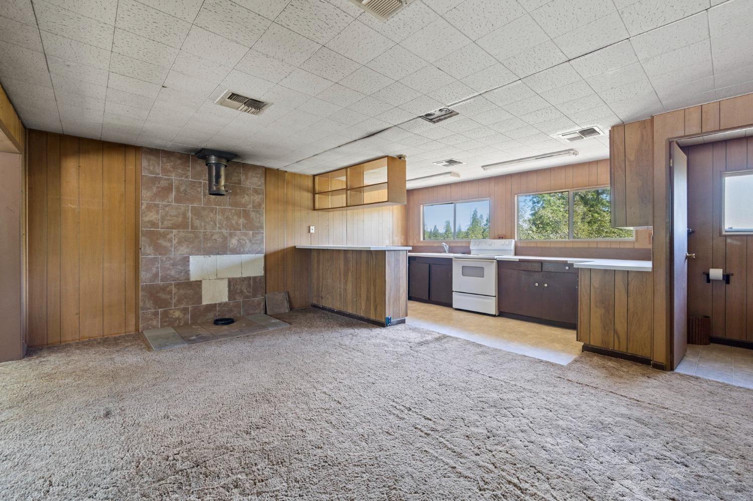 10379 Mcmahon Rd, Coulterville, CA 95311