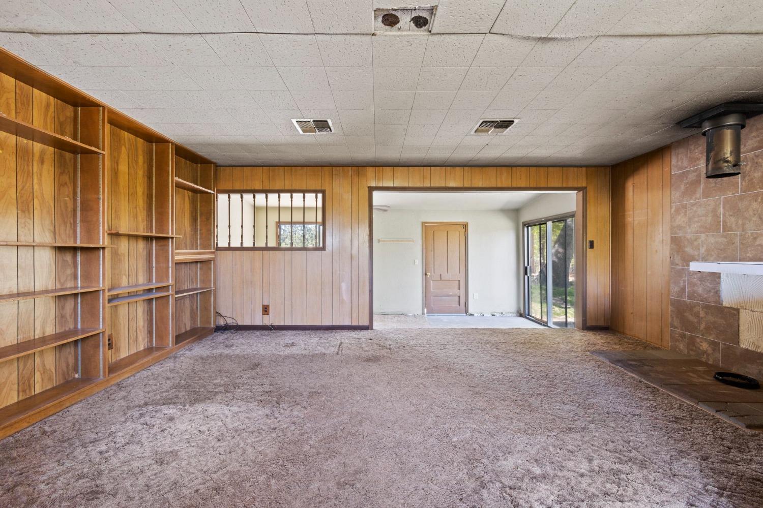 10379 Mcmahon Rd, Coulterville, CA 95311