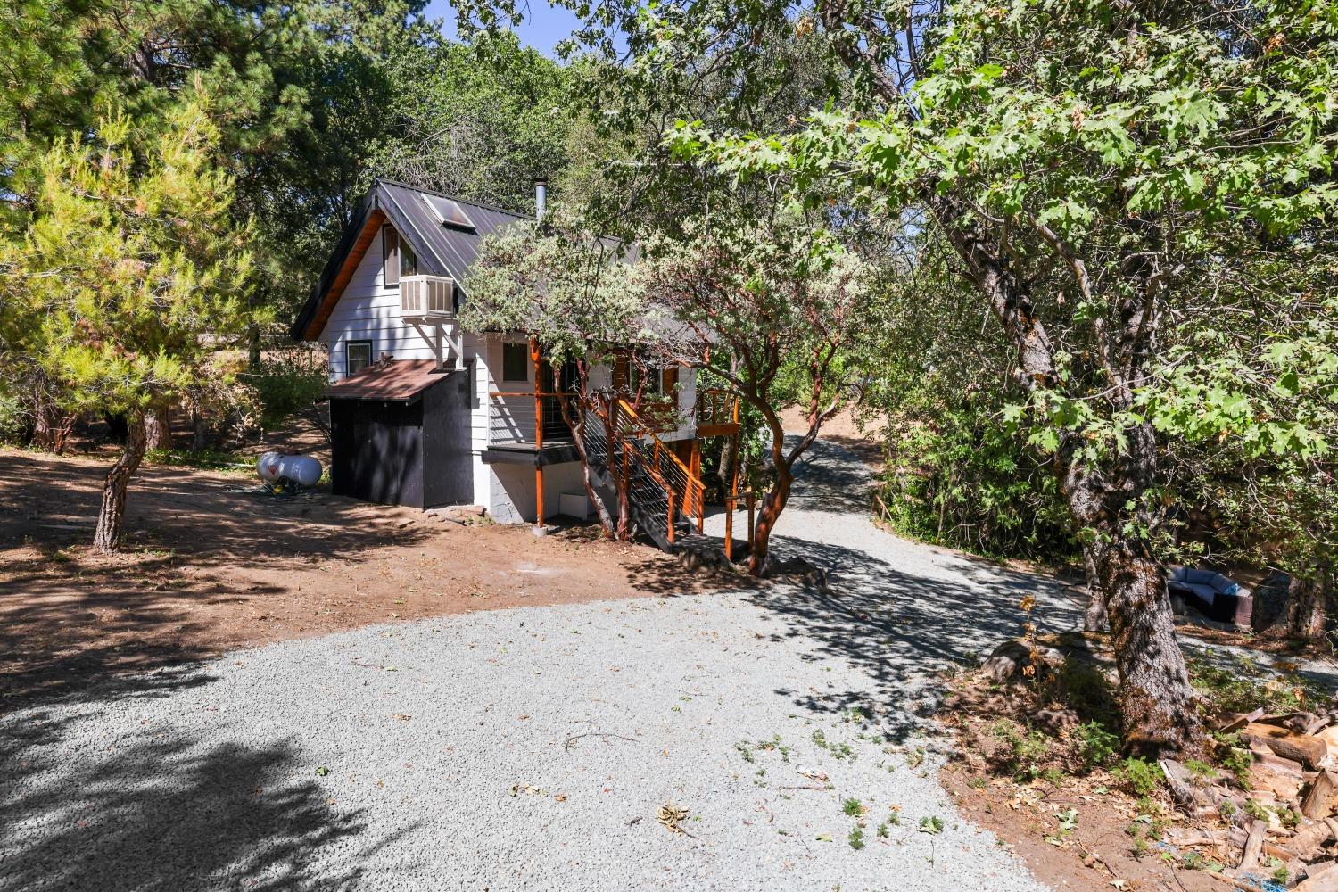 35772 Highland Dr W, Wishon, CA 93669