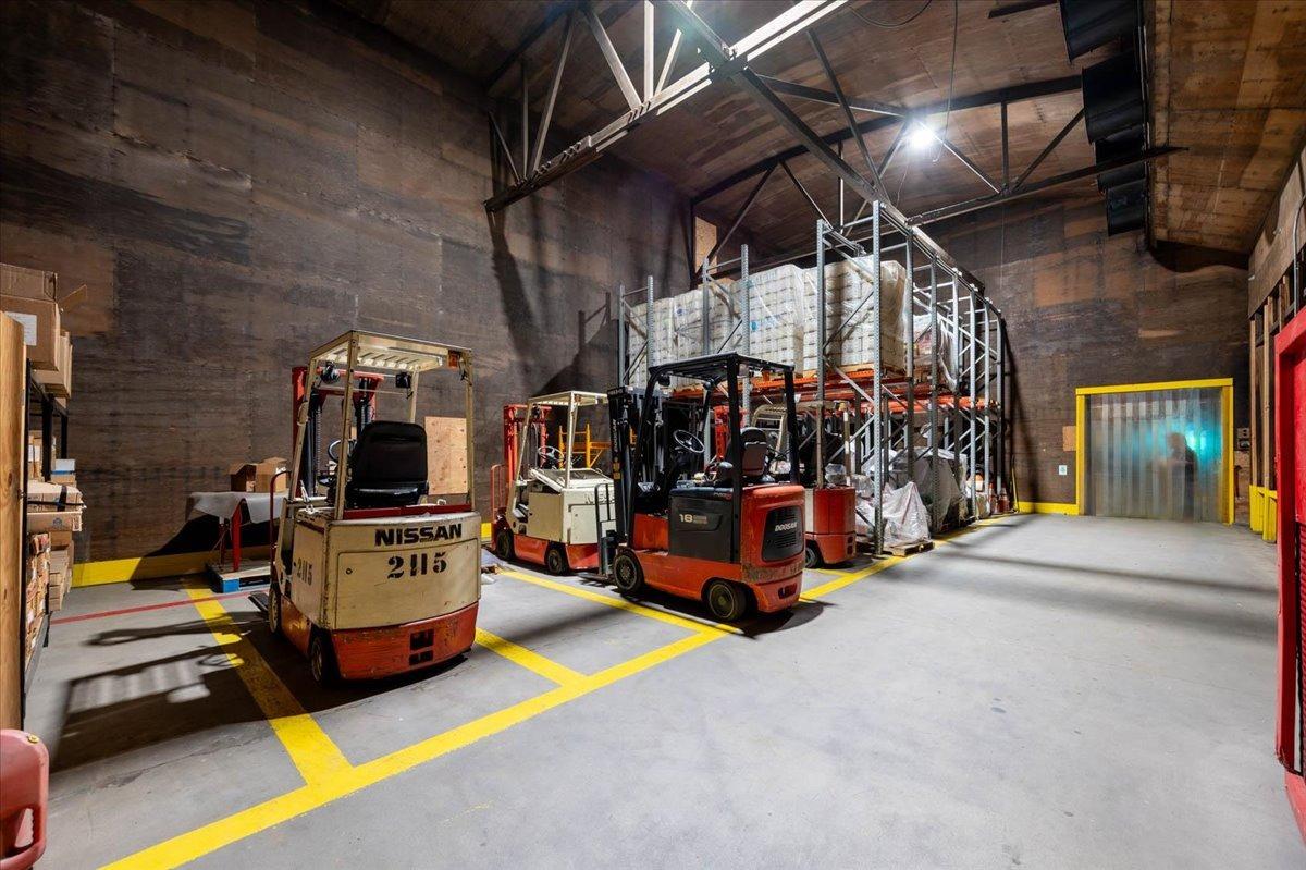 944 S Topeka, Fresno, CA 93721