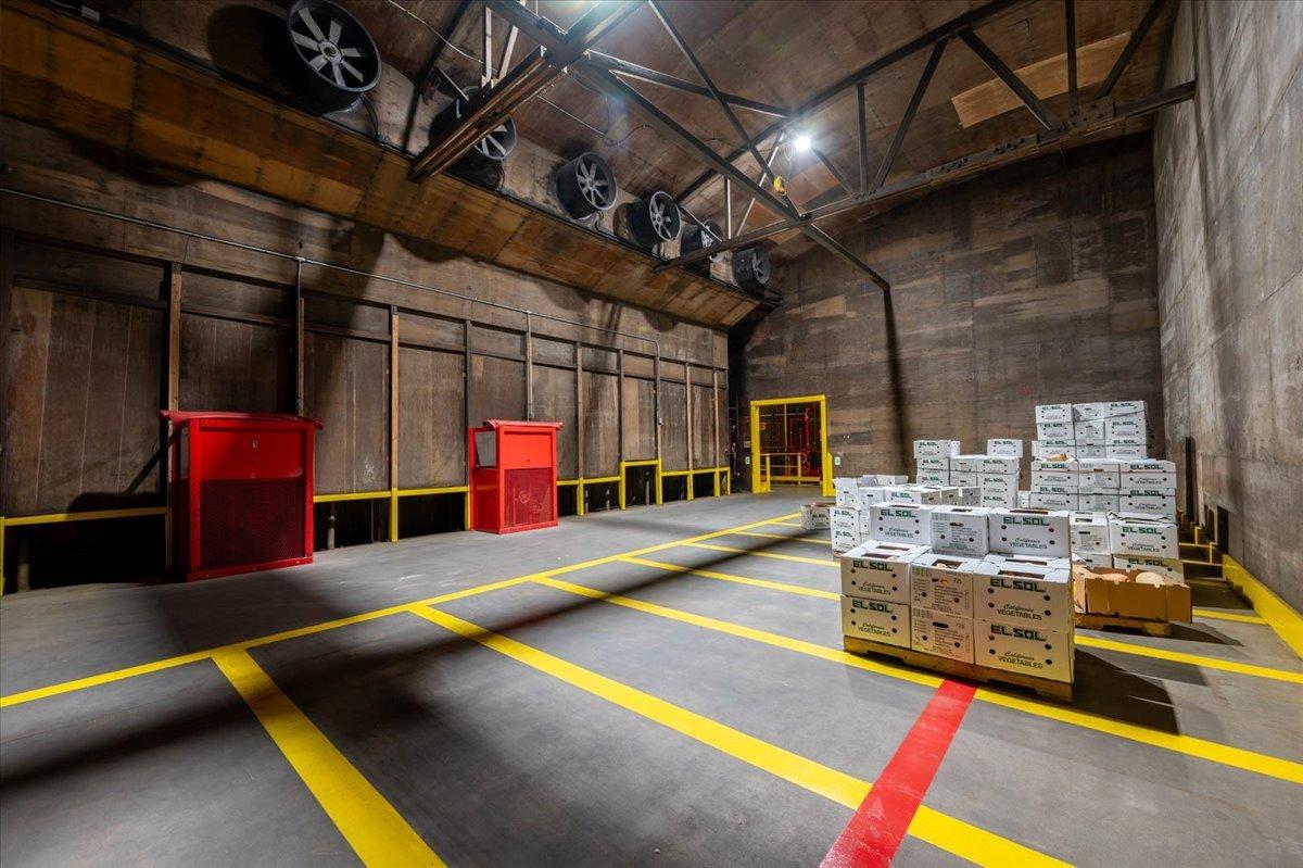 944 S Topeka, Fresno, CA 93721