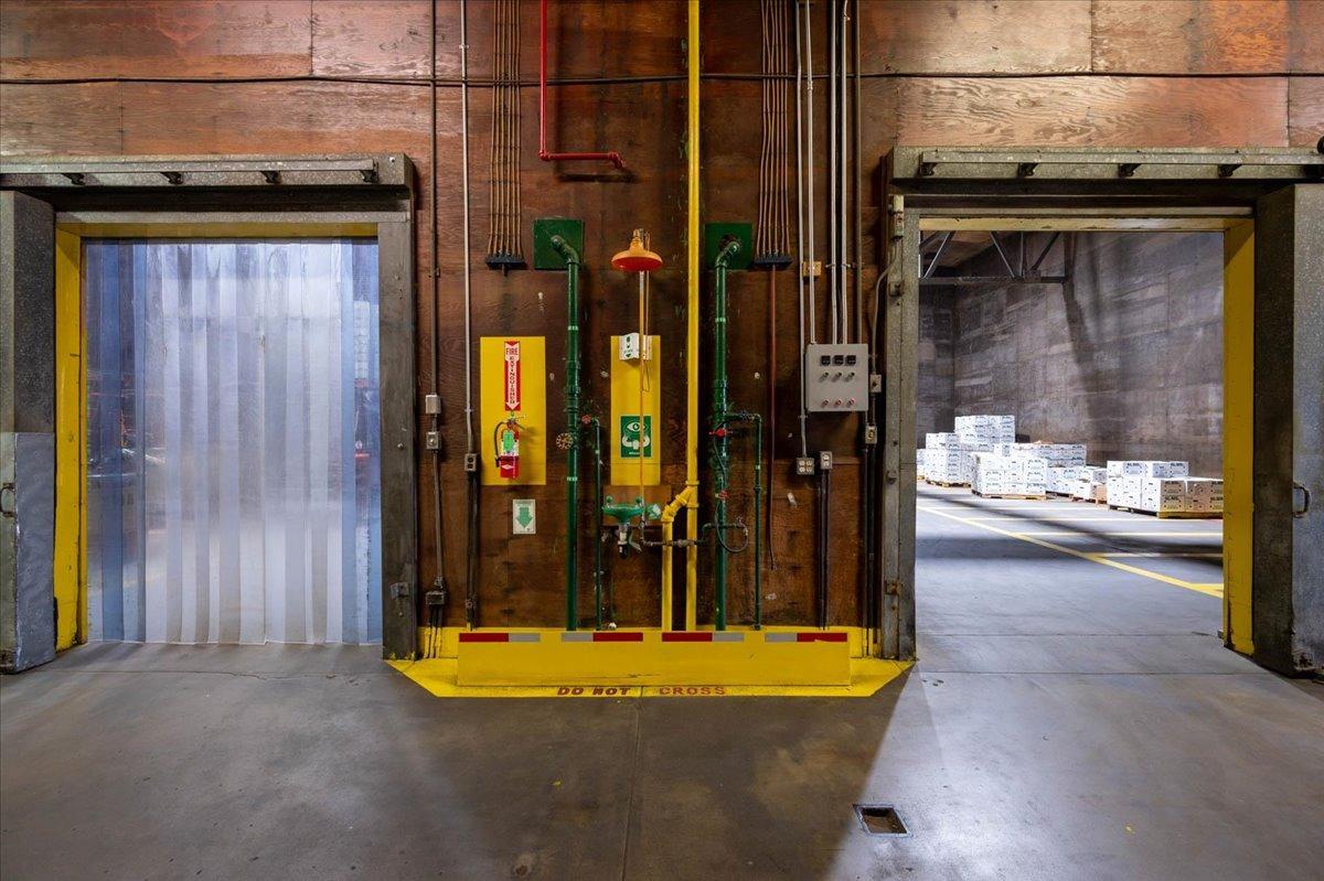 944 S Topeka, Fresno, CA 93721