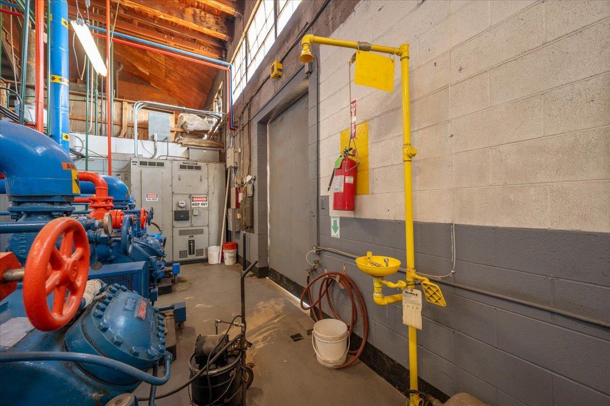 944 S Topeka, Fresno, CA 93721