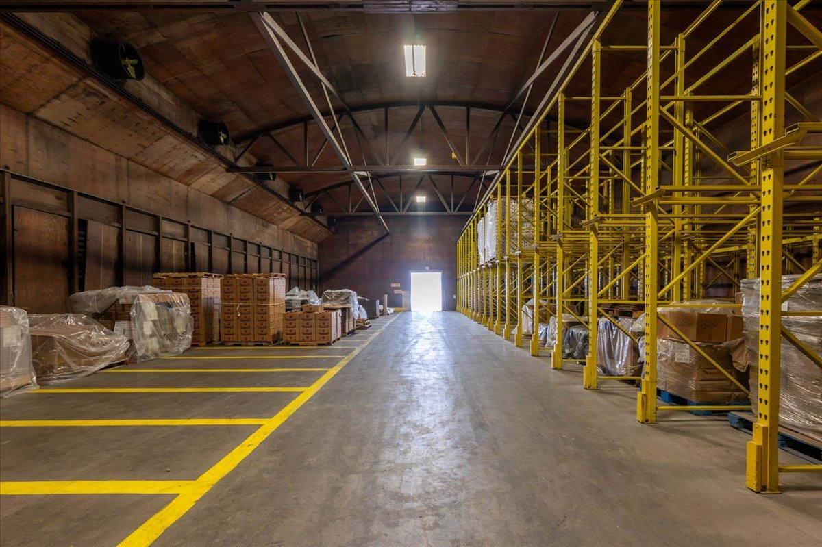 944 S Topeka, Fresno, CA 93721