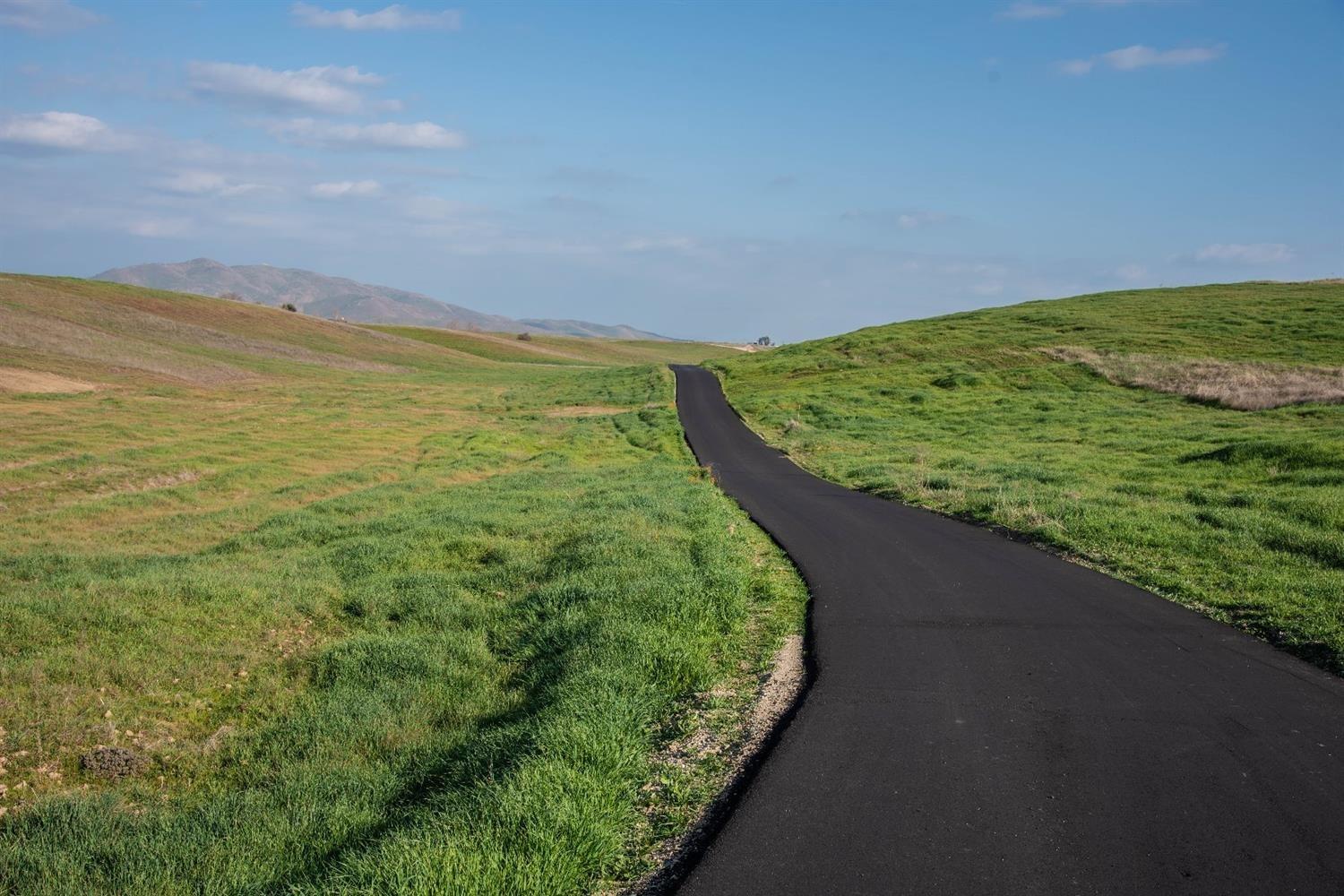 12911 Friant, Fresno, CA 93619