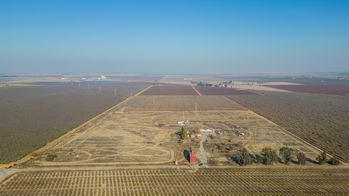 32015 Avenue 10, Madera, CA 93636