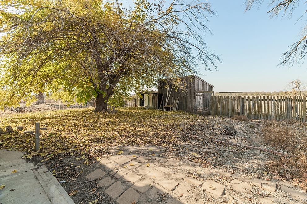 32015 Avenue 10, Madera, CA 93636