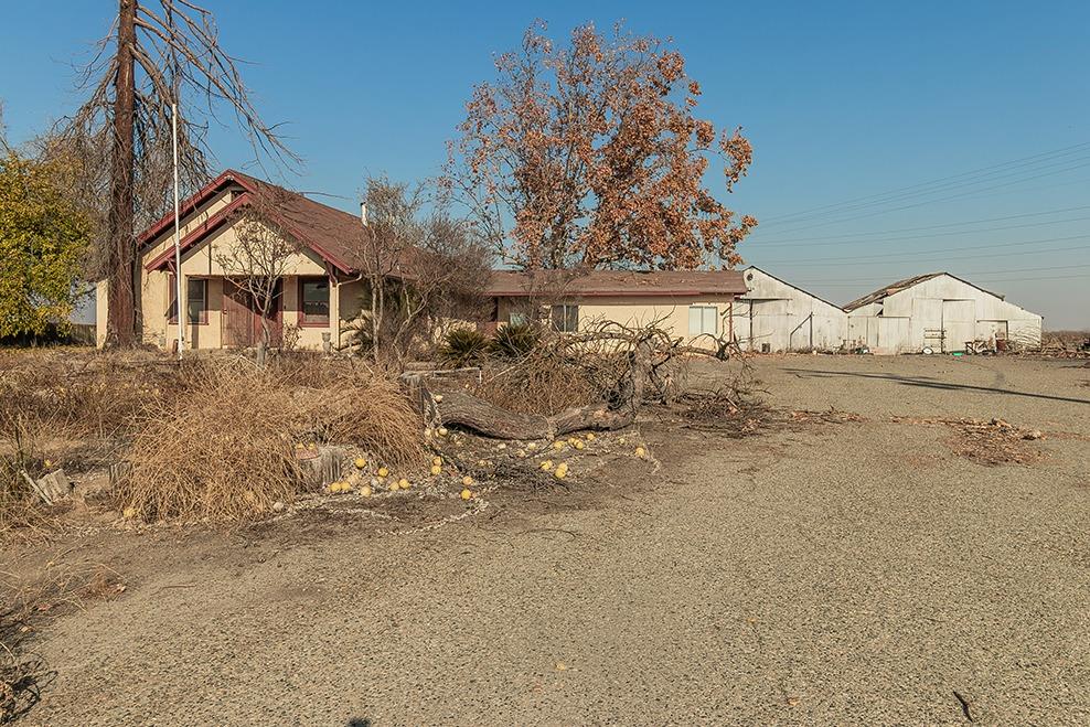 32015 Avenue 10, Madera, CA 93636