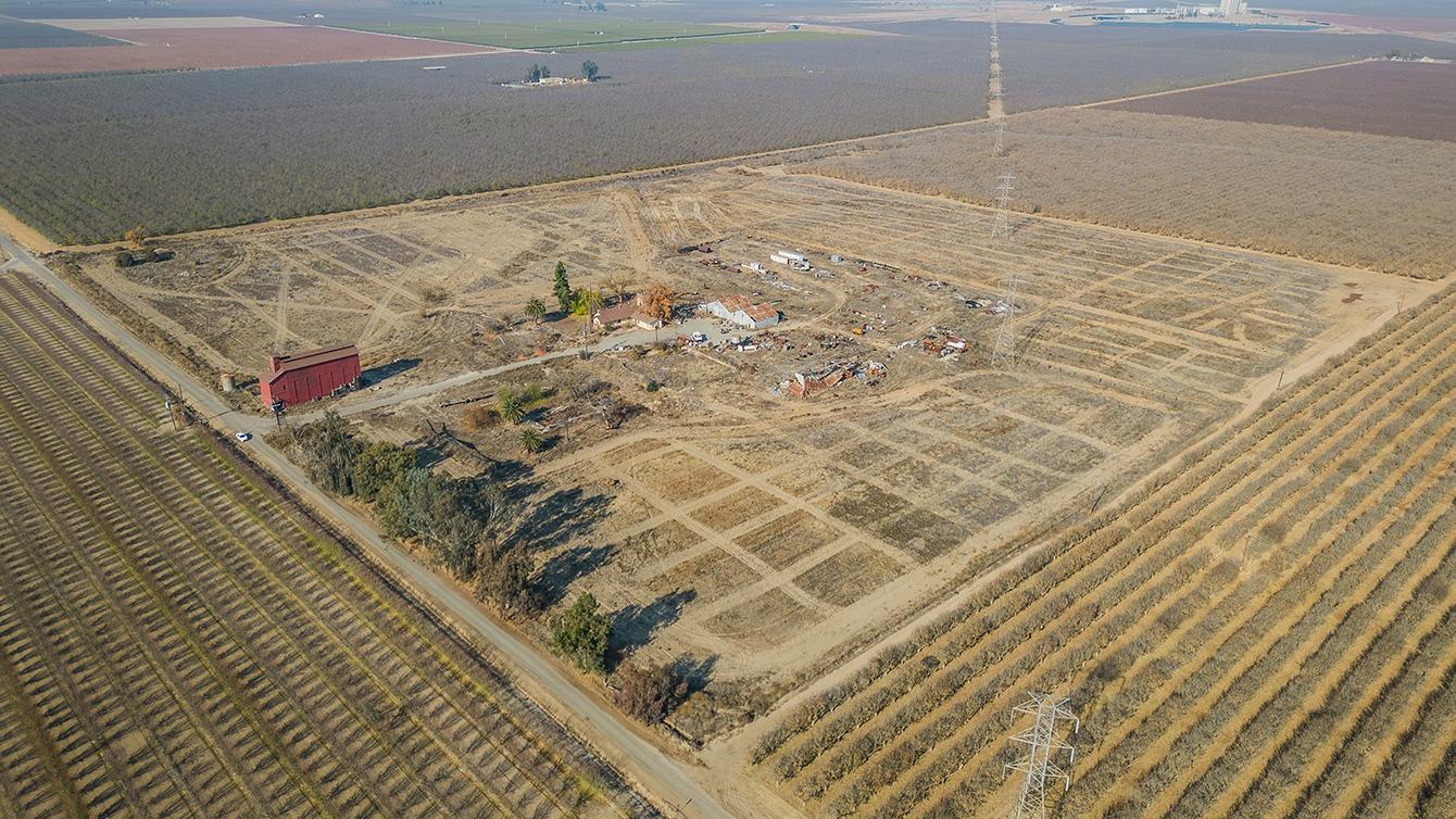 32015 Avenue 10, Madera, CA 93636