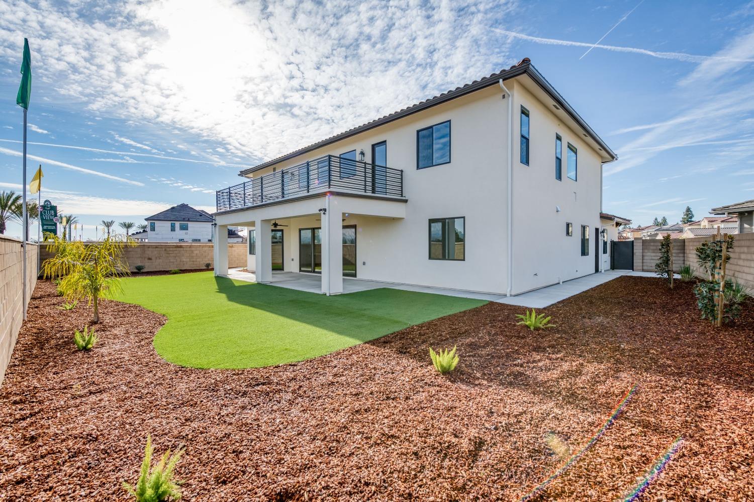 2266 E Bogie Way, Fresno, CA 93730
