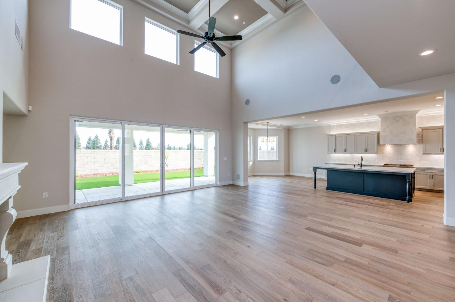 2266 E Bogie Way, Fresno, CA 93730