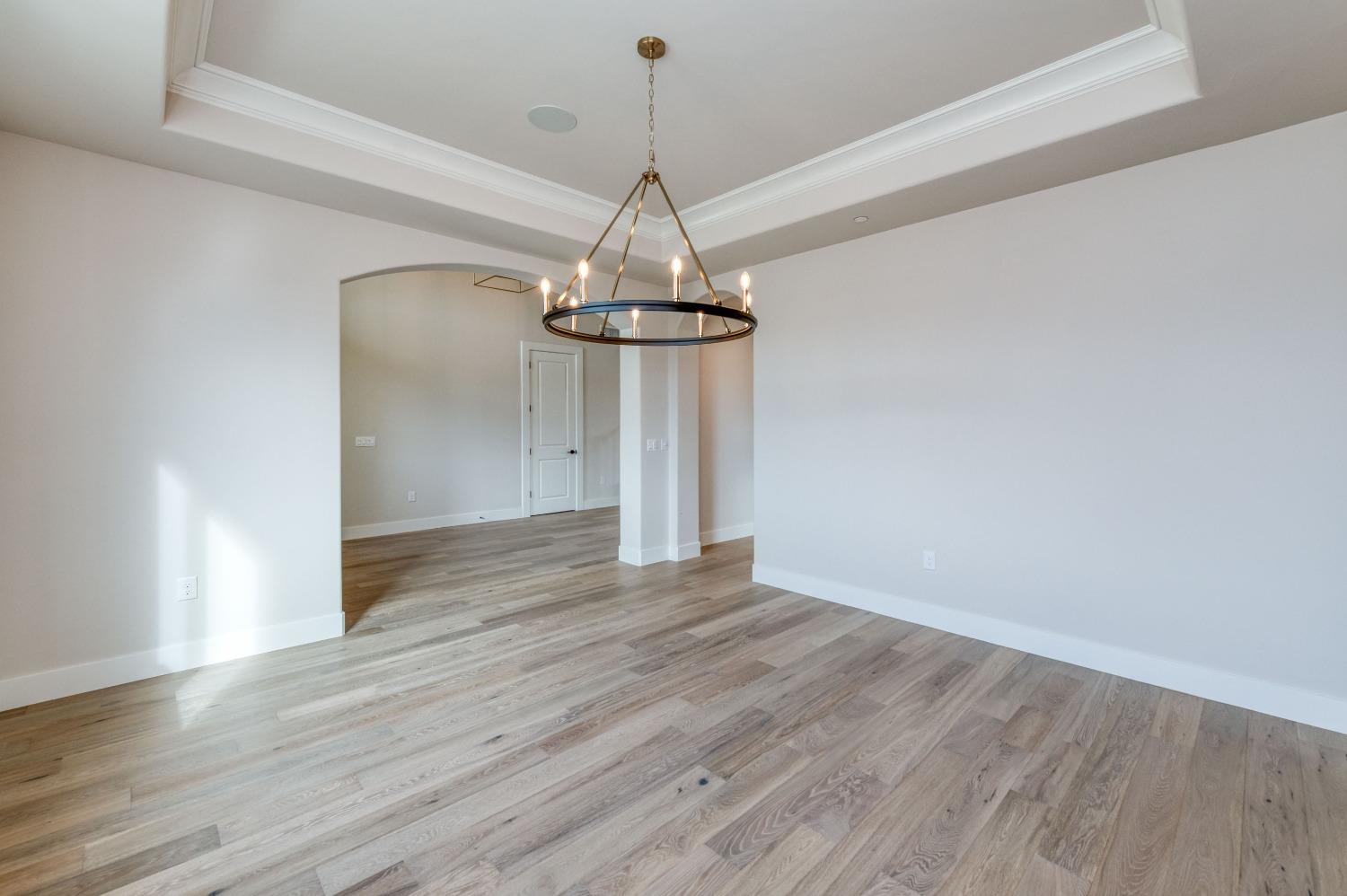 2266 E Bogie Way, Fresno, CA 93730