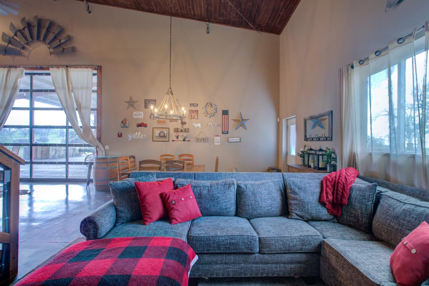 2350 Old Highway, Catheys Valley, CA 95306