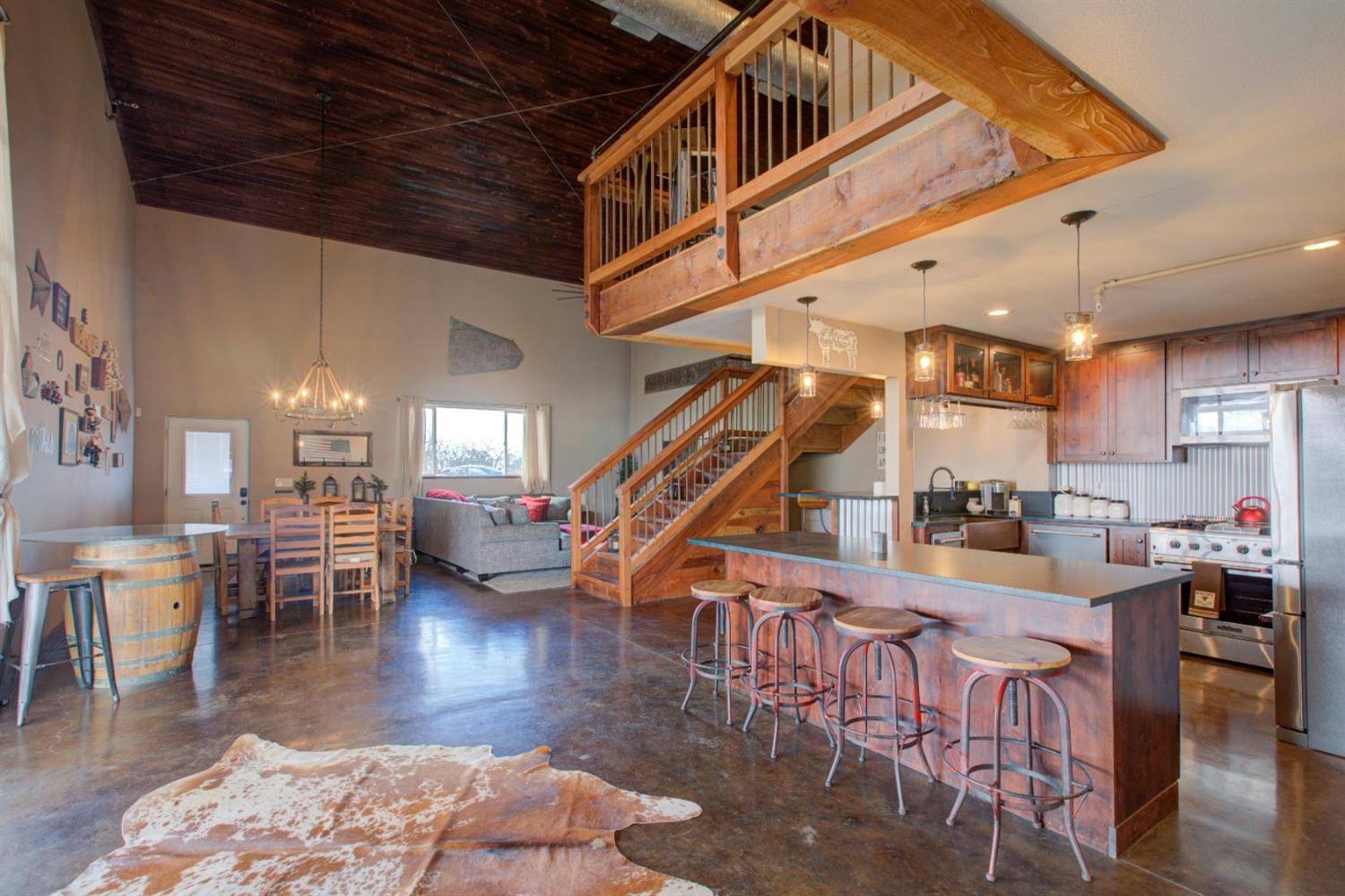 2350 Old Highway, Catheys Valley, CA 95306