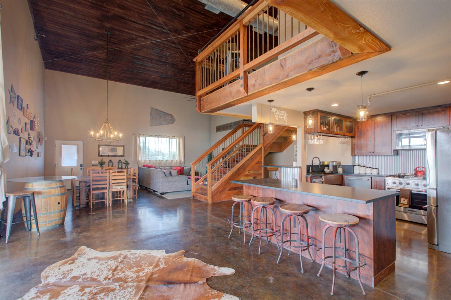 2350 Old Highway, Catheys Valley, CA 95306